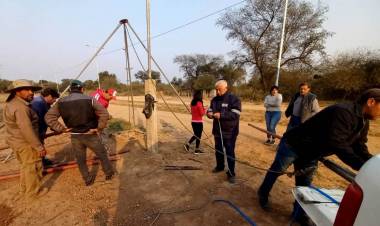 FUERTE ESPERANZA: EL GOBIERNO PROVINCIAL MEJORA LA PROVISIÓN DE AGUA PARA ACTIVIDADES PRODUCTIVAS EN EL IMPENETRABLE