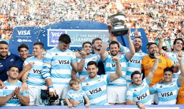 HISTÓRICOS: LOS PUMAS GOLEARON 67 A 27 A AUSTRALIA EN SANTA FE