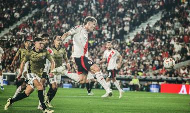 RIVER SIGUIÓ DE FESTEJO Y ESTÁ ENTRE LOS CUATRO MEJORES DE AMÉRICA