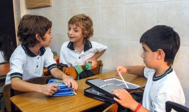 MÁS AUMENTOS EN EDUCACIÓN