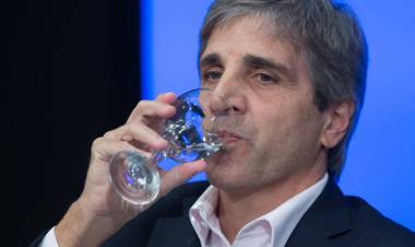 LOS DÓLARES FINANCIEROS QUEBRARON EL PISO DE 1200 PESOS