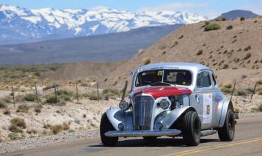 GRAN PREMIO HISTÓRICO: LOS CLÁSICOS RETOMAN LA MARCHA