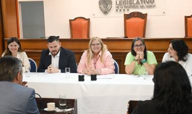 PARQUE NACIONAL EL IMPENETRABLE: HOMENAJEARON A LEGISLADORES, ASOCIACIONES E INSTITUCIONES QUE PARTICIPARON DE LA CREACIÓN