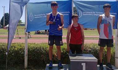 LA PRIMERA MEDALLA PARA EL CHACO LLEGÓ DEL ATLETISMO COVENCIONAL 