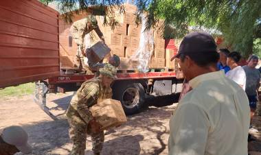 PARAJE RÍO MUERTO CRUZ: EL GOBERNADOR ZDERO ACOMPAÑÓ EL 2DO. DÍA DEL OPERATIVO 125 EN EL IMPENETRABLE