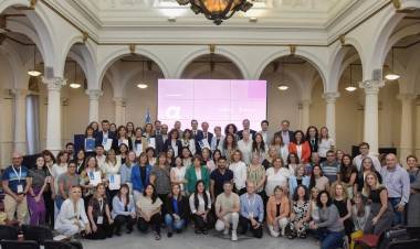 EL CONSEJO FEDERAL DE EDUCACIÓN RESOLVIÓ DE MANERA UNÁNIME GARANTIZAR LOS 190 DÍAS DE CLASES EN EL 2025