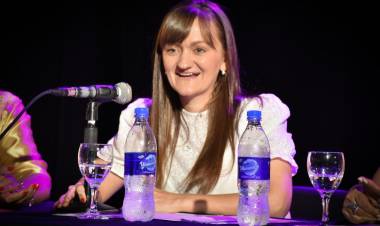 LA VICEGOBERNADORA SCHNEIDER ACOMPAÑÓ EL CONVERSATORIO POR EL DÍA INTERNACIONAL DE LA ELIMINACIÓN DE LA VIOLENCIA CONTRA LA MUJER