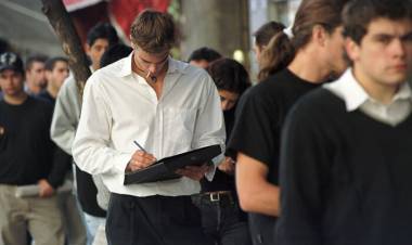 EL DESEMPLEO AUMENTÓ AL 6,9 POR CIENTO EN EL TERCER TRIMESTRE