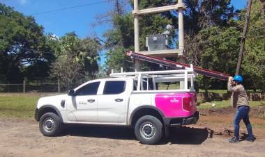 SECHEEP CONTINÚA CON OBRAS PARA MEJORAR EL SERVICIO ELÉCTRICO EN LA ZONA NORTE DE RESISTENCIA