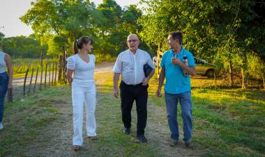 PUERTO TIROL: LA VICEGOBERNADORA SCHNEIDER ACOMPAÑÓ EL ENCUENTRO INTERDIOCESANO “LA CARPA DEL ENCUENTRO 2025”