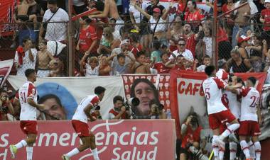HURACÁN SE HIZO FUERTE Y LE GANÓ EL CLÁSICO A SAN LORENZO