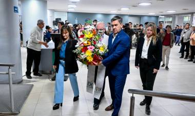 EL GOBERNADOR ZDERO ACOMPAÑÓ LA MISA EN MEMORIA DEL PAPA FRANCISCO