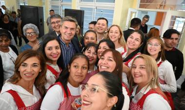 LAS PALMAS: EL GOBERNADOR ZDERO INAUGURÓ EL EDIFICIO DEL NUEVO JARDÍN DE INFANTES N° 259 TOTALMENTE EQUIPADO