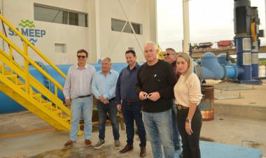 CONTINUIDAD DEL SEGUNDO ACUEDUCTO DEL INTERIOR: AUTORIDADES DE SAMEEP SE REUNIERON CON COMITIVA DE LA SUBSECRETARÍA DE RECURSOS HÍDRICOS DE LA NACIÓN