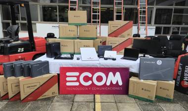 ECOM CHACO PRESENTÓ NUEVAS INVERSIONES TECNOLÓGICAS Y REFUERZA SU APUESTA A LA CONECTIVIDAD SATELITAL