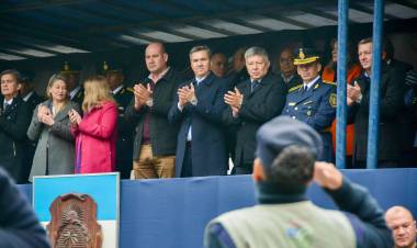 72° ANIVERSARIO DE LA POLICÍA DEL CHACO: EL GOBERNADOR ZDERO ANUNCIÓ NUEVO PROCESO DE INSCRIPCIÓN A LAS FUERZAS Y RATIFICÓ LOS ASCENSOS