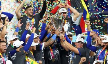 BÉISBOL | VENEZUELA GANA SU PRIMER CLÁSICO MUNDIAL PERO SE RINDE ANTE DIOS