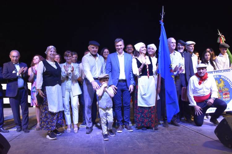 ZDERO EN EL ANIVERSARIO DE RESISTENCIA: “TENEMOS UN COMPROMISO MUY GRANDE, DEJAR DE SER HABITANTES PARA CONVERTIRNOS EN CIUDADANOS"