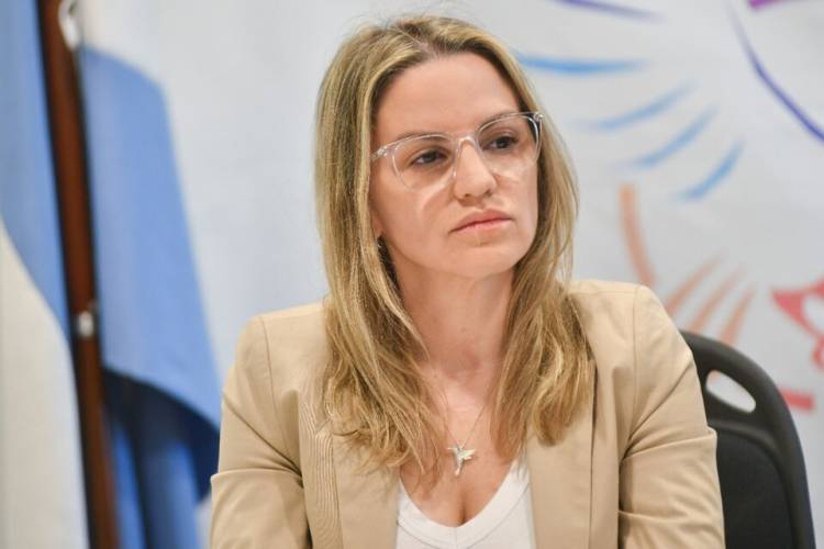 CAROLINA PÍPARO, NOMBRE PROHIBIDO DENTRO DE LA LIBERTAD AVANZA