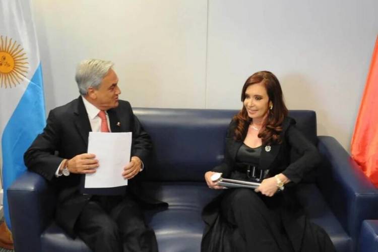CRISTINA KIRCHNER RECORDÓ "CON AFECTO" A SEBASTIÁN PIÑERA