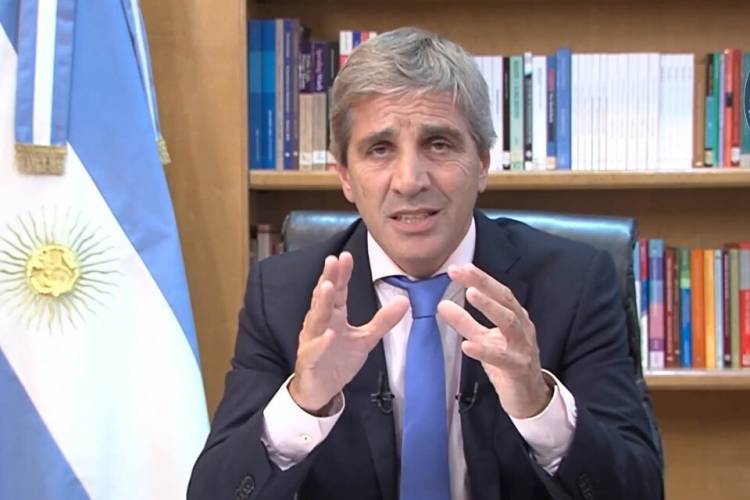 CAPUTO BUSCÓ CALMAR LAS AGUAS