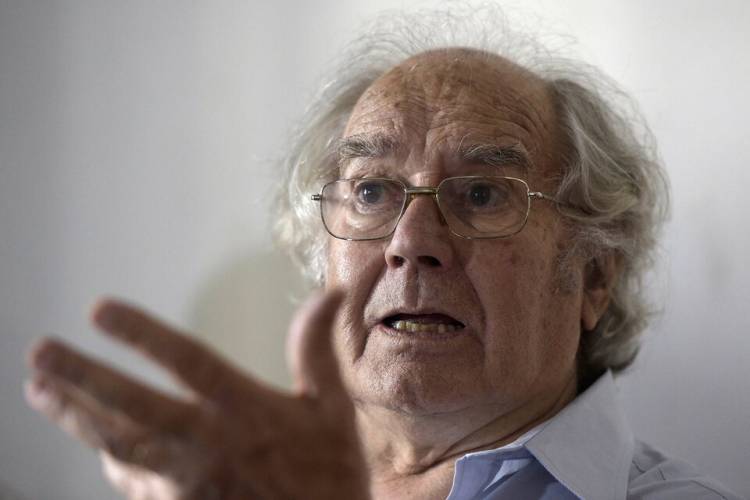 ADOLFO PÉREZ ESQUIVEL: "QUE REINTEGREN AL PAÍS TODOS LOS CAPITALES FUGADOS Y AHÍ HABRÁ EQUILIBRIO FISCAL"