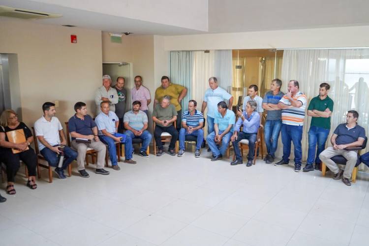 HALAVACS MANTUVO REUNIONES CON LA SOCIEDAD RURAL DE SAENZ PEÑA Y LA FEDERACION AGRARIA