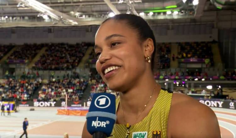 YEMISI OGUNLEYE, PLATA EN EL MUNDIAL DE GLASGOW Y CANTANTE DE GOSPEL