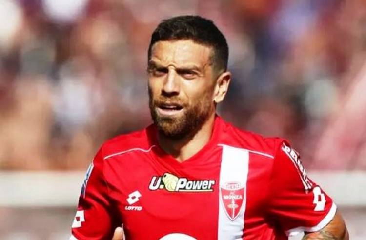 EL MEDIOCAMPISTA SIGUE SUSPENDIDO POR DOS AÑOS POR DOPING POSITIVO