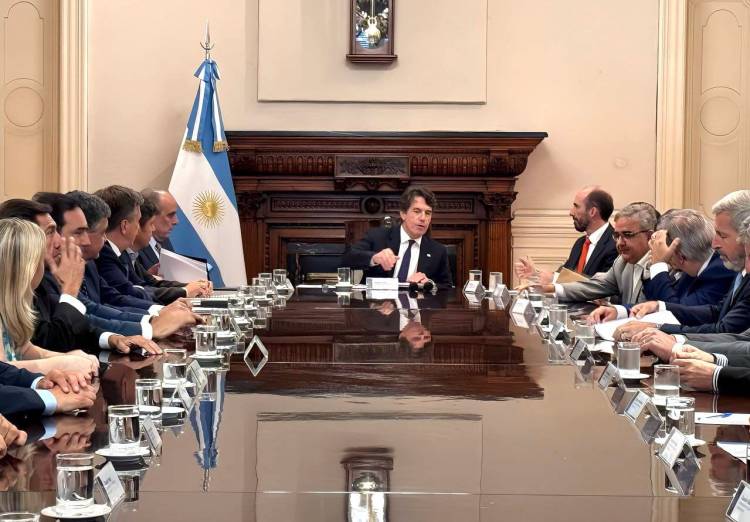 ZDERO EN BS AS: “SE ABRE EL DIÁLOGO HACIA EL 25 DE MAYO” 