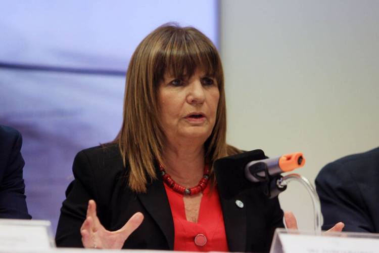 PATRICIA BULLRICH ORDENÓ CAMBIAR A LA CÚPULA DEL SERVICIO PENITENCIARIO FEDERAL