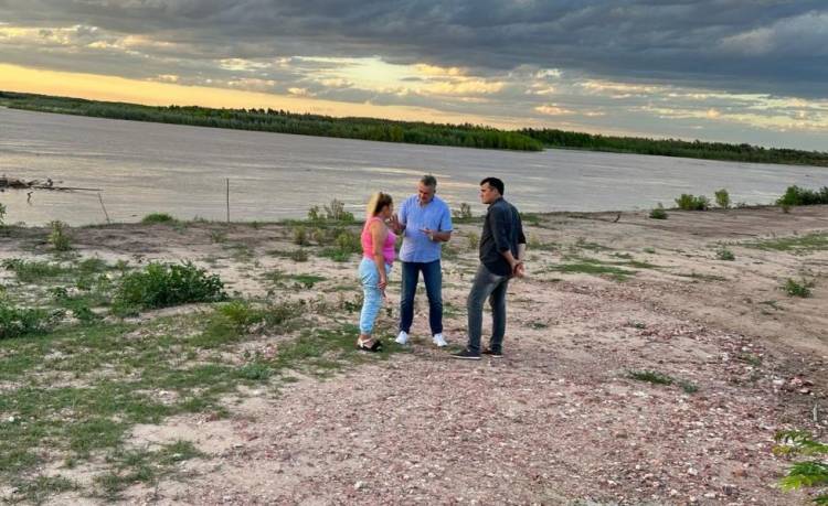 TRANQUILIDAD PARA LOS POBLADORES DEL IMPENETRABLE: APA TRABAJA ANTE LA CRECIDA DEL RÍO BERMEJO 