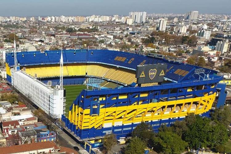 BOCA RESTITUYE CARNETS A SOCIOS DESAPARECIDOS