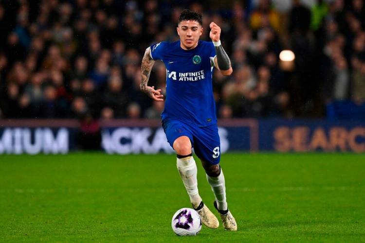 ENZO FERNÁNDEZ: "ESTOY INTENTANDO LLEGAR AHÍ, A LA VERSIÓN DE MÍ QUE SE VIO EN EL MUNDIAL"