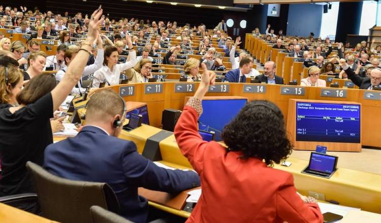 ‘ONE OF US’ DENUNCIA RESOLUCIÓN DEL PARLAMENTO EUROPEO PARA INCLUIR EL ABORTO ENTRE LOS DERECHOS HUMANOS