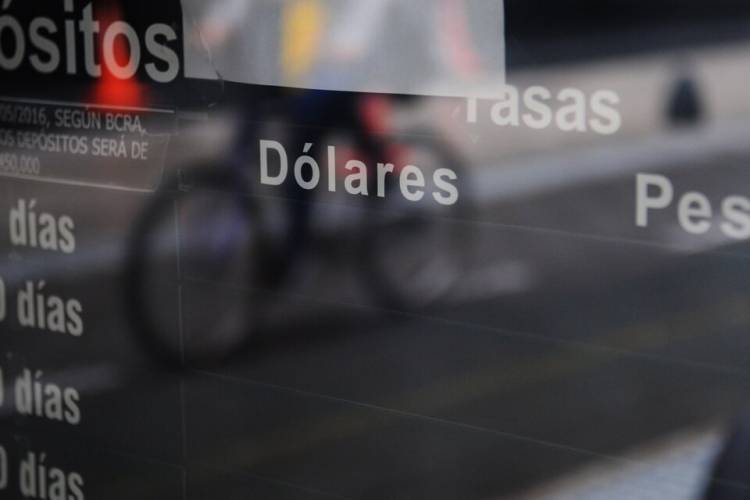 REBOTARON LAS ACCIONES Y SUBIERON LOS DÓLARES FINANCIEROS