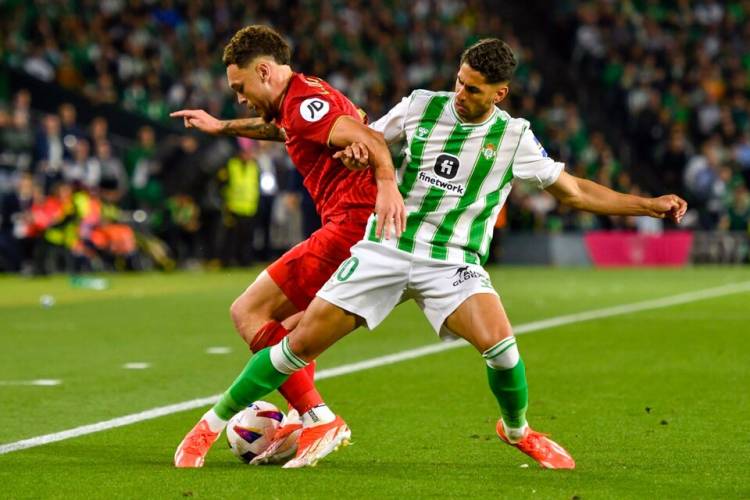 LIGA DE ESPAÑA: EMPATE CLÁSICO ENTRE BETIS Y SEVILLA