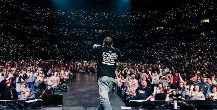 EEUU: MÁS DE 34.000 JÓVENES HACEN PROFESIÓN DE FE DURANTE EL WINTER JAM