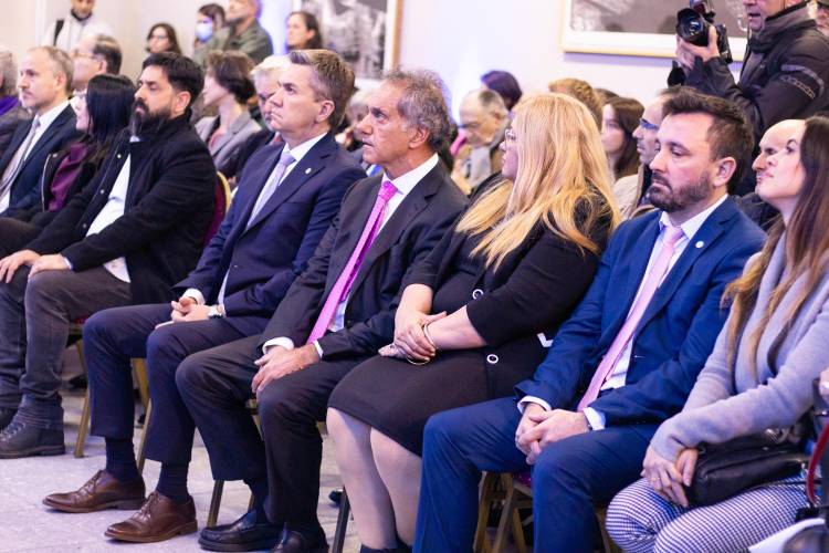 BUENOS AIRES: EL GOBIERNO PROVINCIAL JUNTO A LA FUNDACIÓN URUNDAY PRESENTARON LA BIENAL INTERNACIONAL DE ESCULTURAS 2024