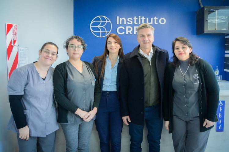 EL GOBERNADOR ZDERO ACOMPAÑÓ A LA INAUGURACIÓN DEL CENTRO RADIOLÓGICO EN SÁENZ PEÑA