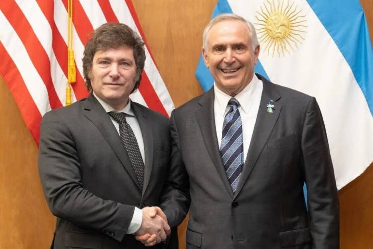 LA CRISIS DE MILEI SE COLÓ EN LA EMBAJADA