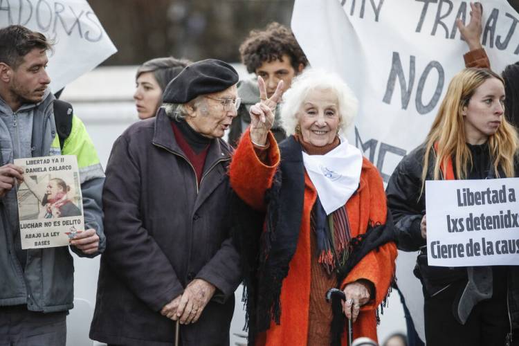 PARA QUE LA BÚSQUEDA DE NIETOS NO LA FRENE MILEI