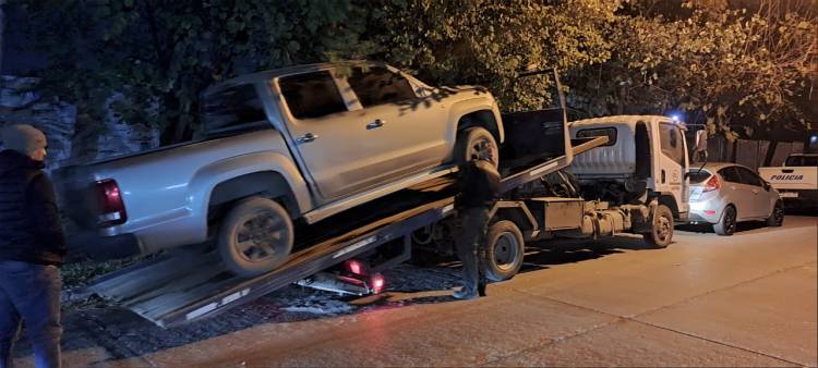 SECUESTRARON UNA CAMIONETA PERTENECIENTE AL IPDUV