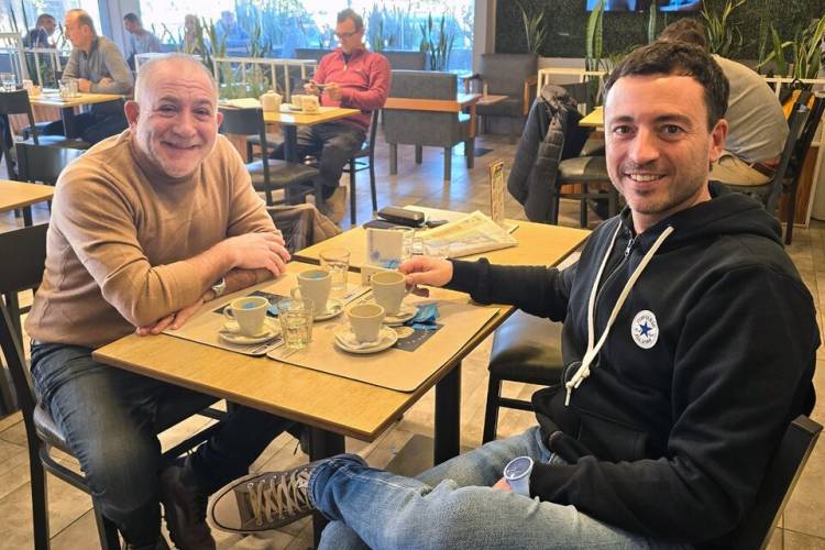 CON LOS TUYOS, LOS MÍOS Y LOS DEL MEDIO: EL REJUNTE LIBERTARIO EN CÓRDOBA DE CARA A 2025