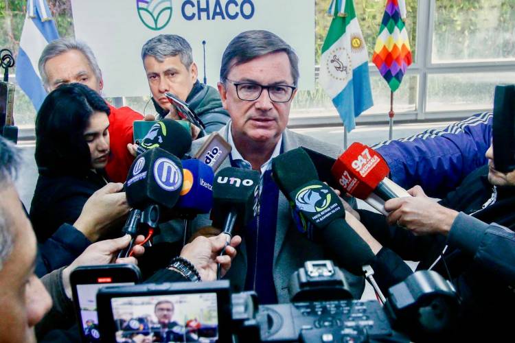 LA PROVINCIA CUMPLE CON EL PAGO DE UNA DEUDA DE 2016: “ESTAMOS HACIENDO FRENTE A OTRA BOMBA DE TIEMPO”, DIJO GUTIÉRREZ