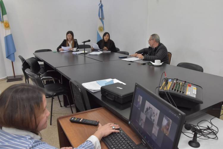 DIPUTADOS TRATAN EL PROYECTO PARA OPERATIVIZAR EL PLAN PROVINCIAL DE RESPUESTA PARA LA ADAPTACIÓN Y MITIGACIÓN AL CAMBIO CLIMÁTICO