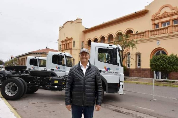 INVERSIÓN HISTÓRICA: VILLA ÁNGELA ADQUIERE 3 NUEVOS CAMIONES PARA LA COMUNIDAD