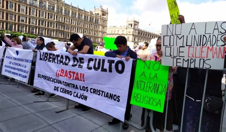 OAXACA: UNA MODERNA INQUISICIÓN TIRANIZA A LOS EVANGÉLICOS EN SAN JUAN LALANA