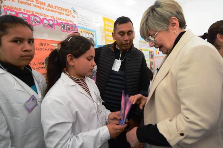 FERIA DE CIENCIAS PROVINCIAL: EL GOBIERNO RATIFICÓ QUE INCENTIVARÁ ESPACIOS PARA LA INNOVACIÓN Y LA TECNOLOGÍA