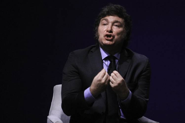 EN MEDIO DE LAS INTERNAS, MILEI ANALIZA ADELANTAR LA PRESENTACIÓN DEL PRESUPUESTO